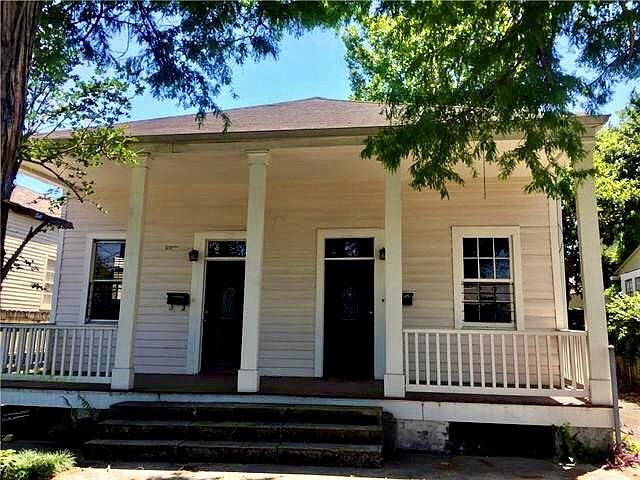 1st image of 723 Leontine St