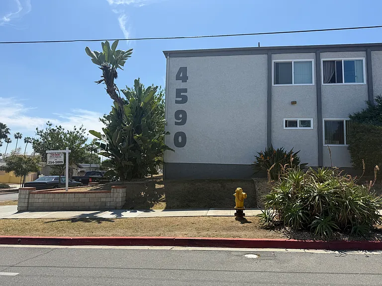 4590 Date Ave #9 — Photo 1