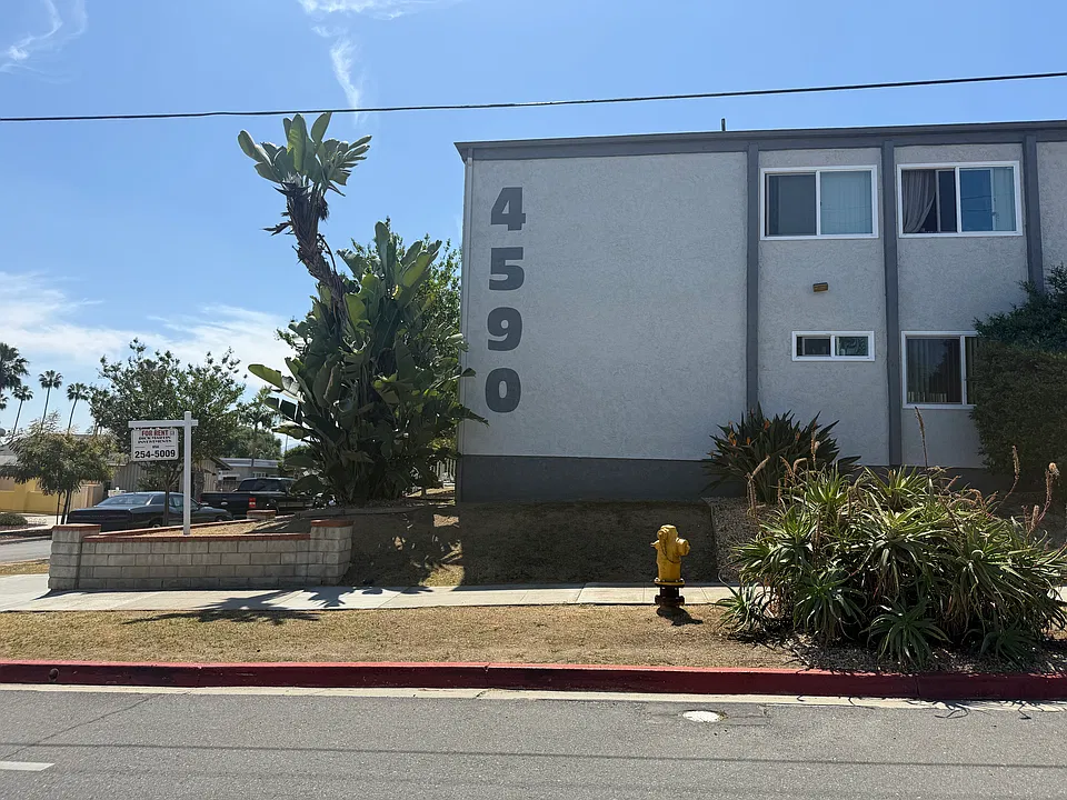 4590 Date Ave #10