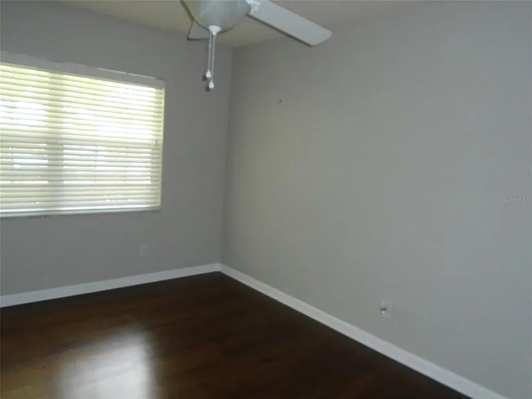 2430 Deloraine Trl — Photo 10