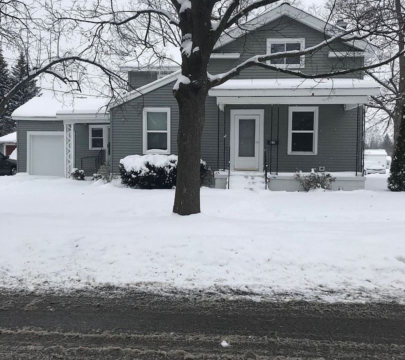 1st image of 119 E Oliver St