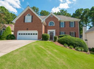 255 Rolling Mist Ct, Alpharetta, GA 30022
