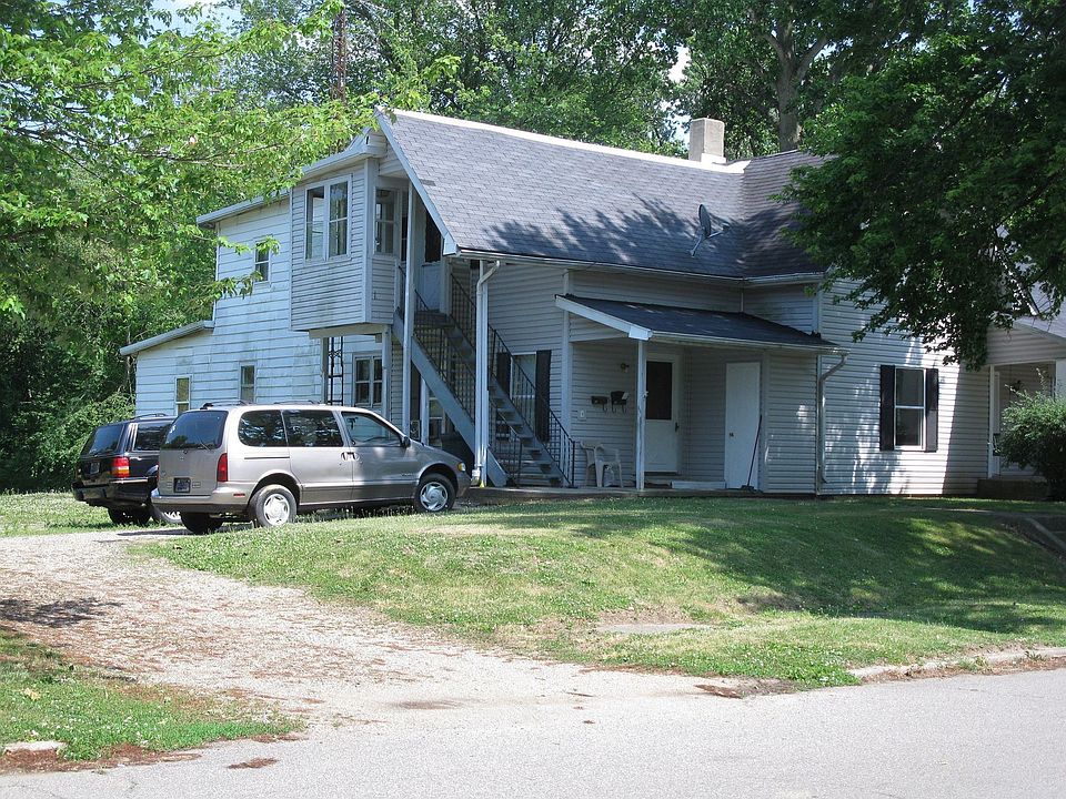 2nd image of 801 N Walnut St