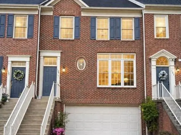 125 Roland Ct SW, Vienna, VA 22180