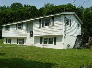 304 Florida Ave, Amsterdam, NY 12010