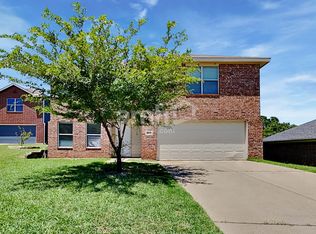 8021 Colbi Ln, Fort Worth, TX 76120