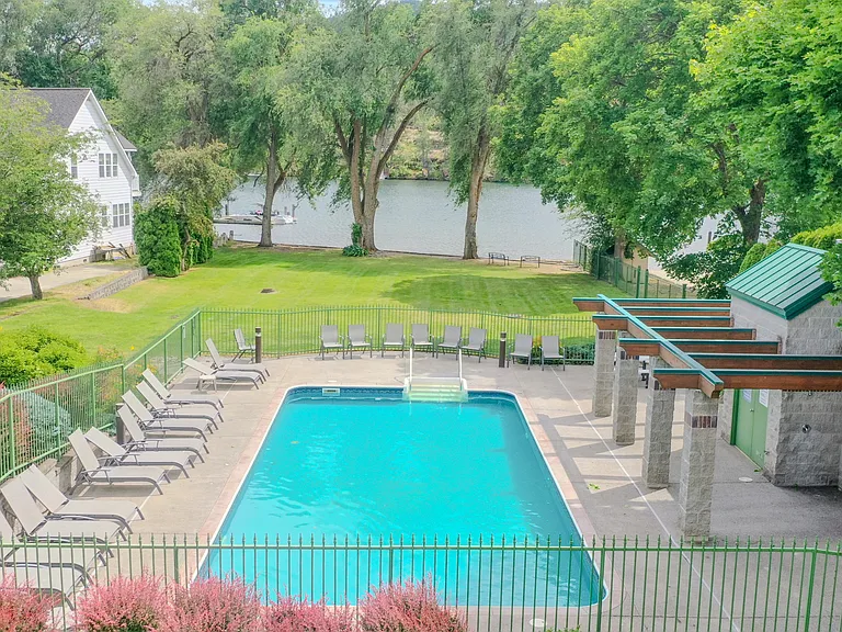 217 S Coho Rd — Photo 53
