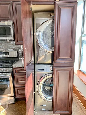 Rented by Compass | media 34