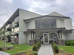 545 E Rue Royale St #11, Covina, CA 91723