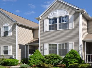 1302 Creamery Ct, Freehold, NJ 07728