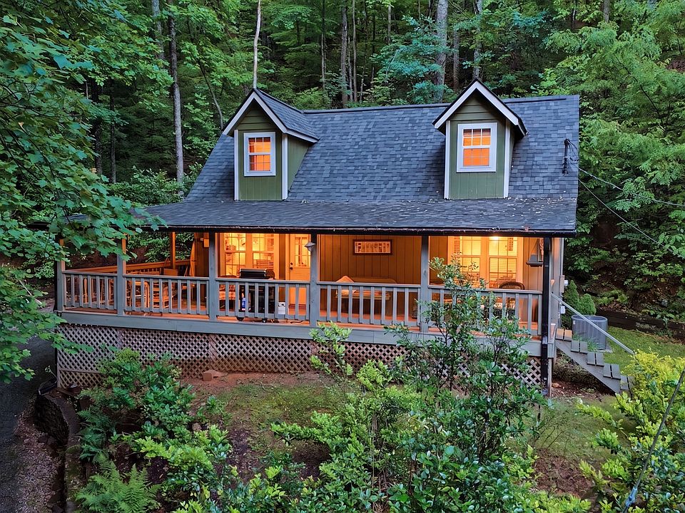 1st image of 216 Wood Sorrel Ln