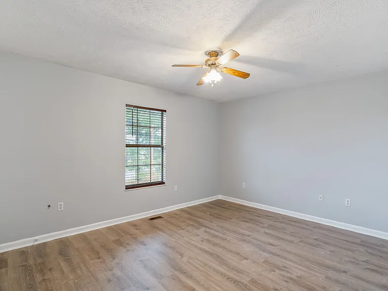 5203 Cub Cir #1 — Photo 12