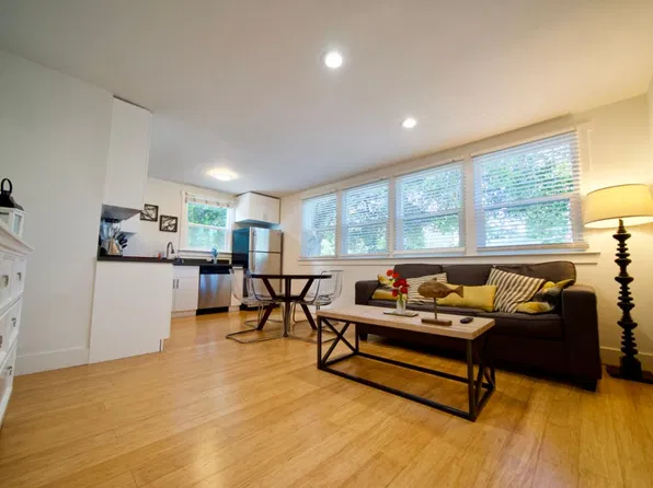 683 Live Oak Ave, 683 Live Oak Ave APT 3, Menlo Park, CA 94025