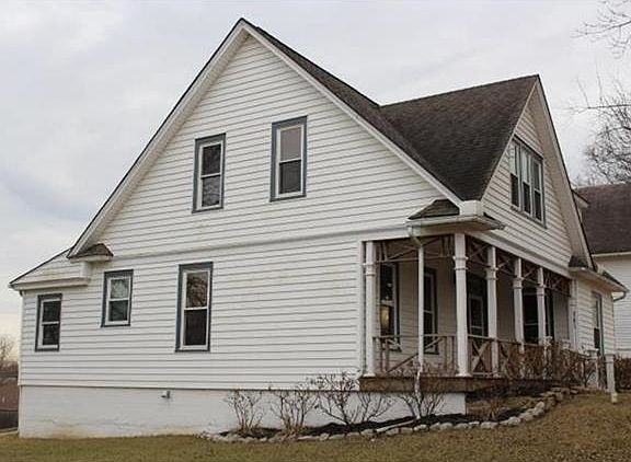 4th image of 703 River St
