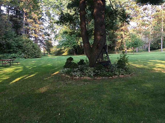 4th image of 416 Emmonsville Rd