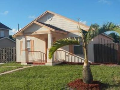 611 39th St, West Palm Beach, FL, 33407