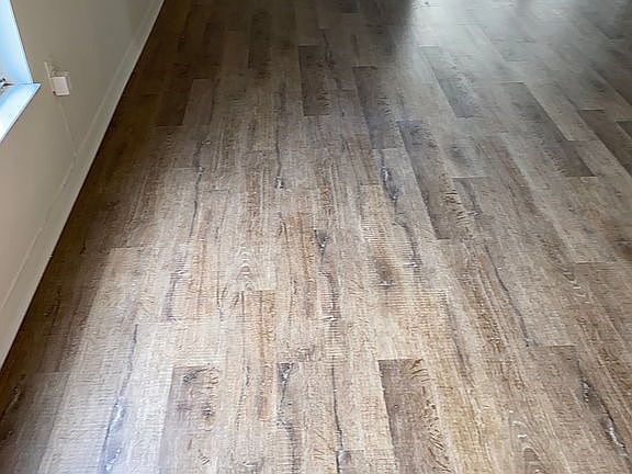 New vinyl plank floors .