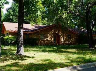 104 S Maple St, New Boston, TX 75570