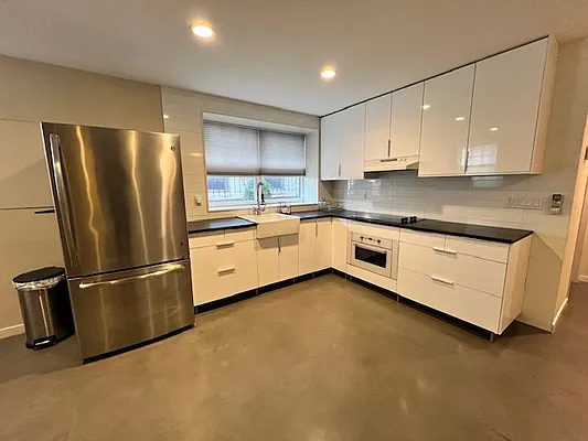 Rented by Nest Seekers International | media 8