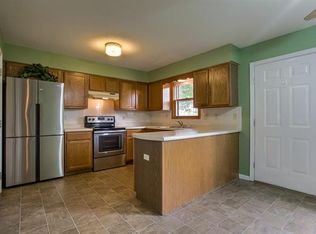 33636 W 88th Ct, De Soto, KS 66018