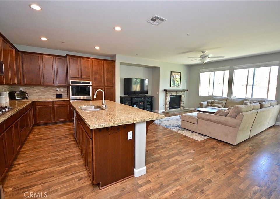 1st image of 38080 Spring Canyon Dr
