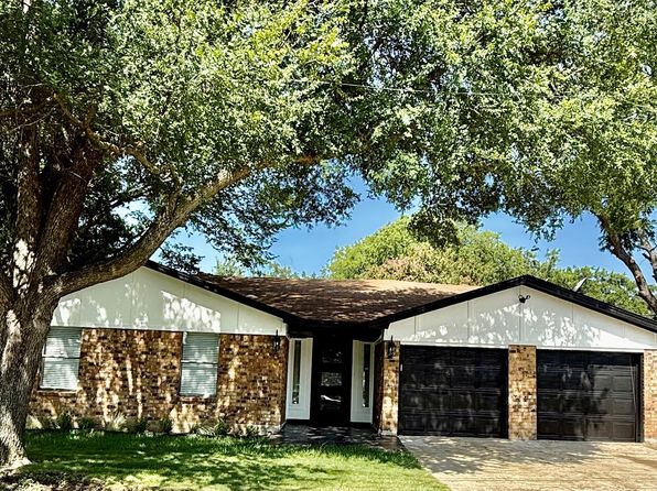 Home for Sale in Grand Prairie TX
