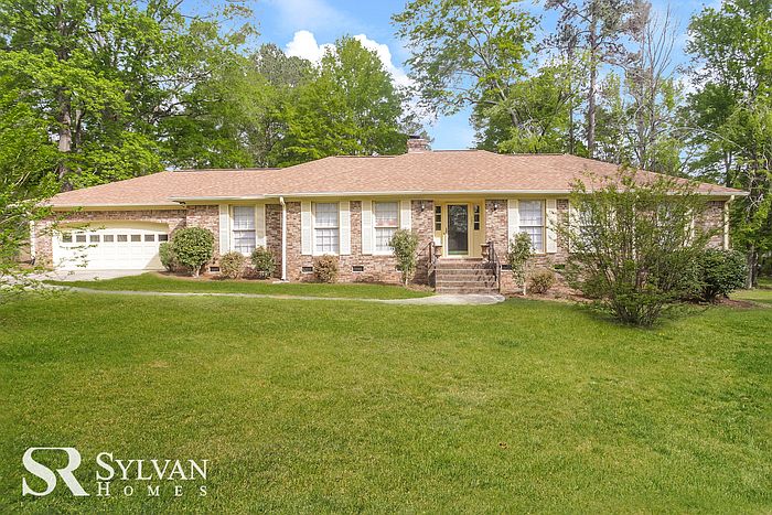 1st image of 405 Beechwood Dr