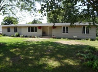 5486 Oriole Ln, Stevens Point, WI 54482