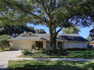 1602 Magdalene Manor Dr, Tampa, FL 33613
