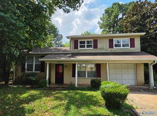 4003 Gunnison Ln NW, Huntsville, AL 35810