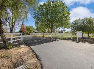 3553 E Woodson Rd, Acampo, CA 95220