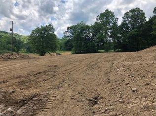 12435 Parks Rd, New Concord, OH 43762