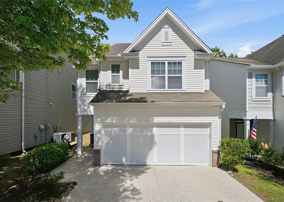 1st image of 905 Tamarisk Pl