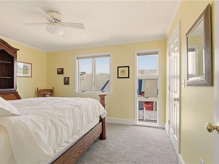 216 Goddard Row — Photo 14