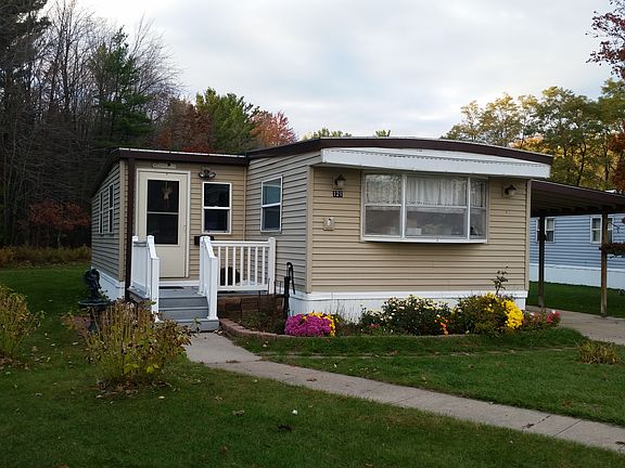 8X24 3-season porch