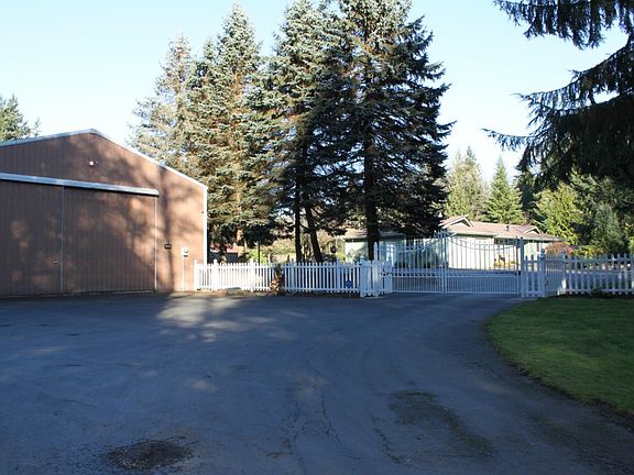 2nd image of 16103 116th Ave E
