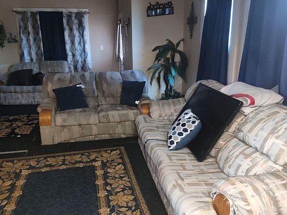 4th image of 504 W Heiner Drive