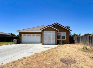 17 Enniskillen Ct, Sacramento, CA
