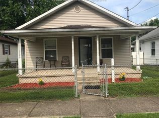 156 4th St, Dunbar, WV 25064
