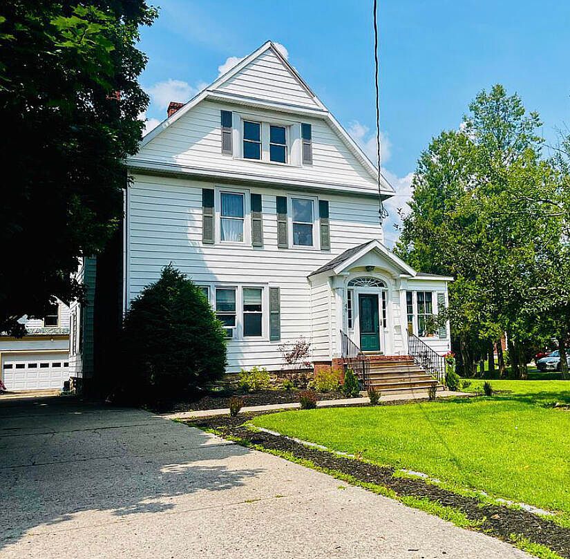 48 2nd St, Malone, NY 12953 Zillow