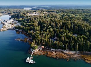 130 Settlement Rd, Stonington, ME 04681