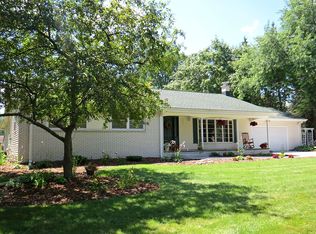5439 Long Ct, Appleton, WI 54914
