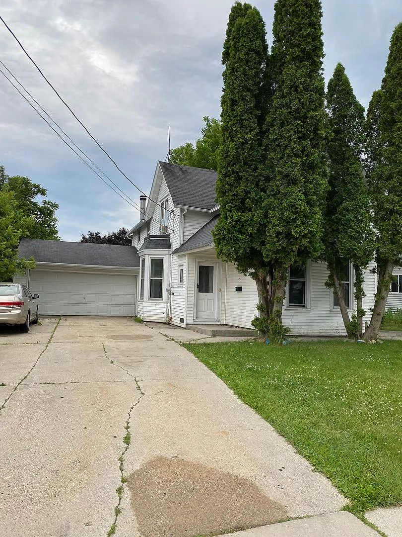 3117 Mero St — Photo 1