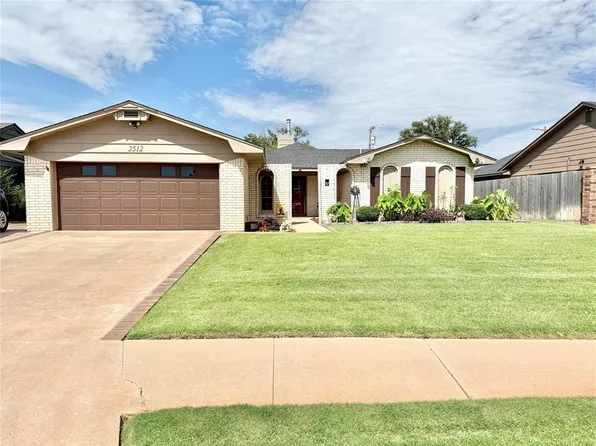 2512 Apache Pass, Altus, OK 73521