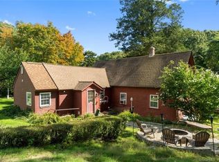 15 Mill Rock Rd W, Old Saybrook, CT 06475