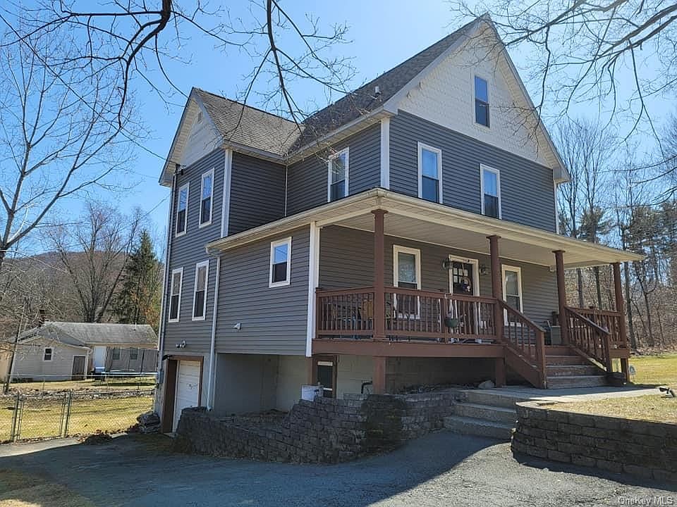 8 Clifford Street, Ellenville, NY 12428 Zillow