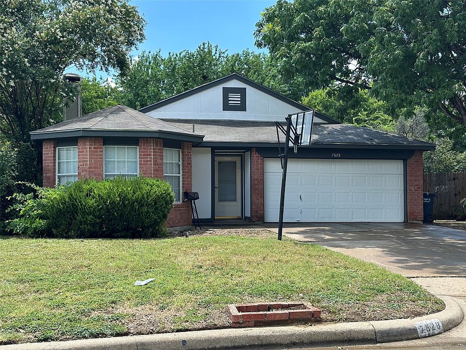 1st image of 7629 Misty Ridge Dr N