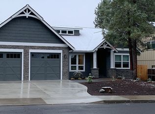 818 SE Briarwood Ct, Bend, OR 97702