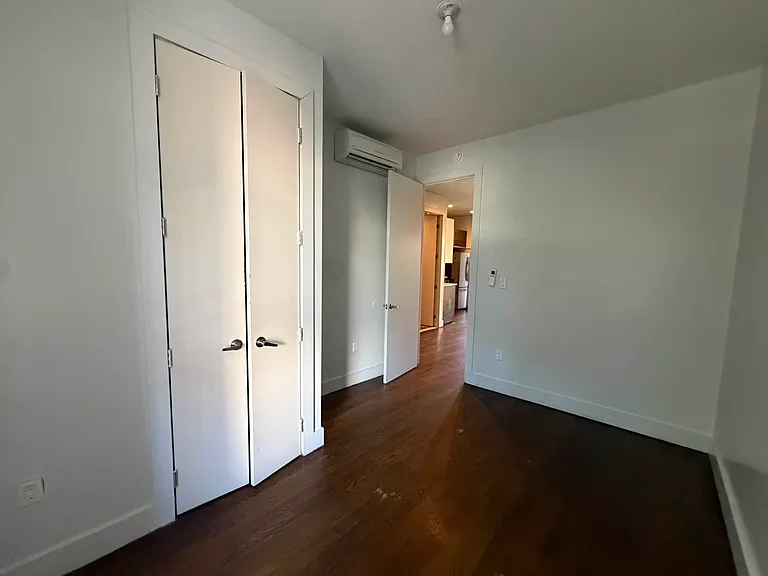 629 Willoughby Ave #2A — Photo 7