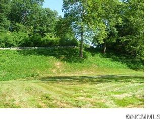 99999 Nil Giri Dr, Asheville, NC 28803